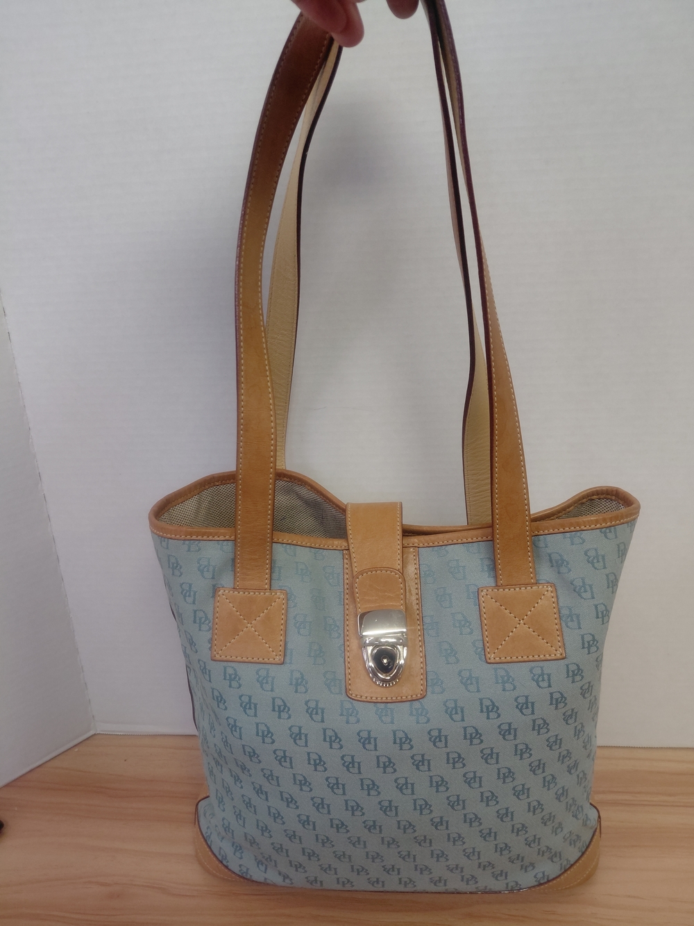 Dooney & Bourke Tote Signature Blue Monogram Canvas Medium EUC.